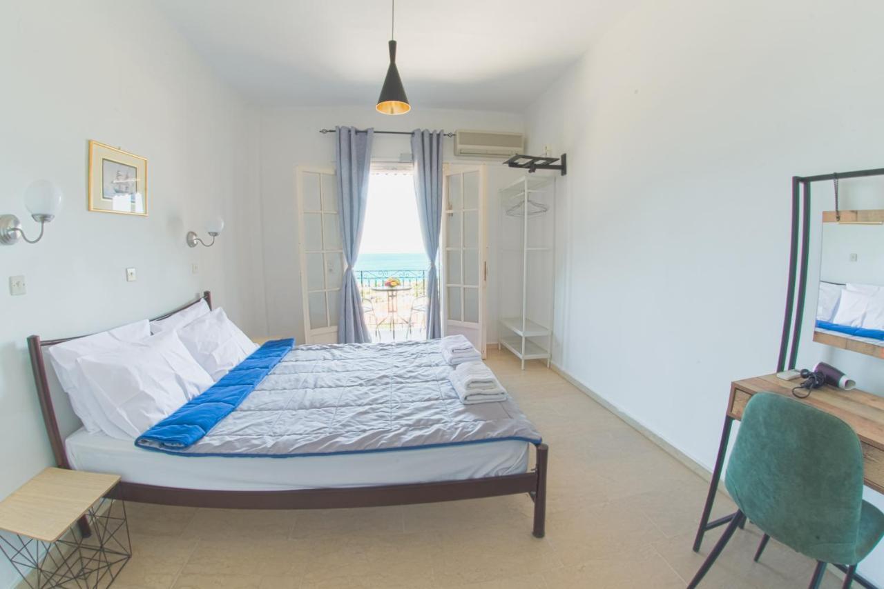 Avra Sea View Paradise Pool Apartments Moraḯtika Exteriér fotografie