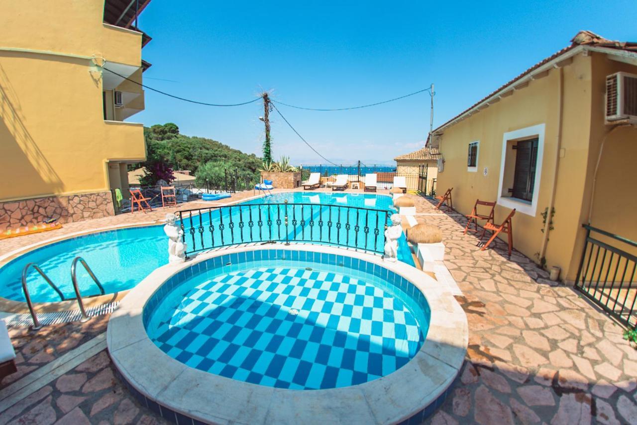Avra Sea View Paradise Pool Apartments Moraḯtika Exteriér fotografie