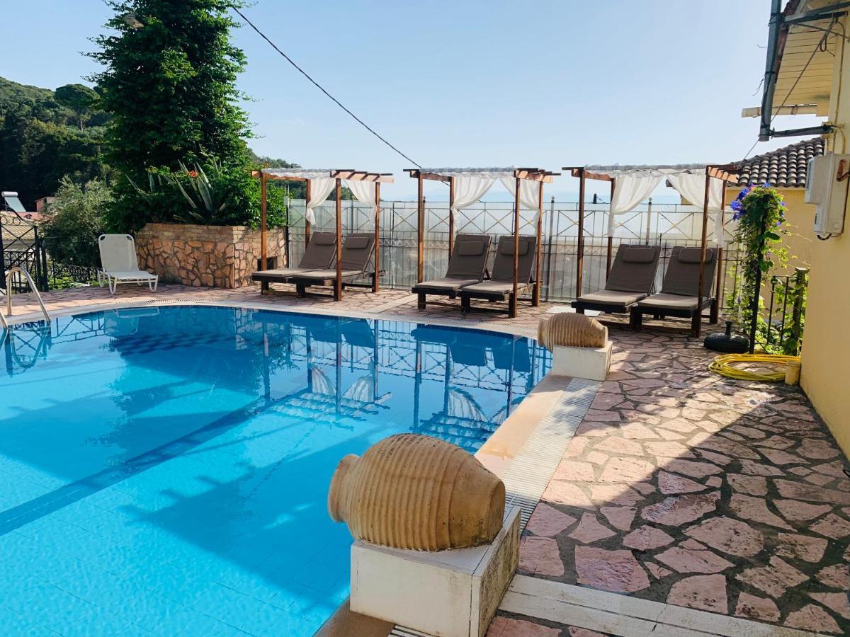Avra Sea View Paradise Pool Apartments Moraḯtika Exteriér fotografie