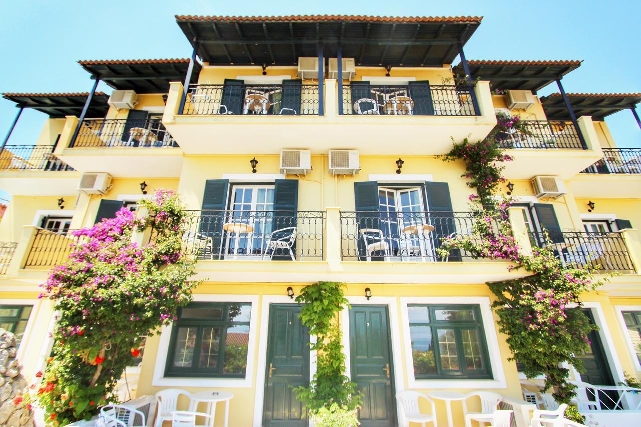 Avra Sea View Paradise Pool Apartments Moraḯtika Exteriér fotografie